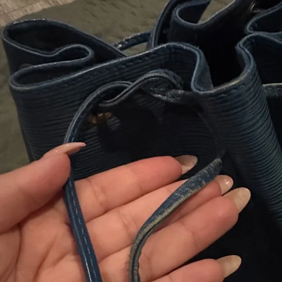 Louis Vuitton EPI NOE - Picture 4 of 7